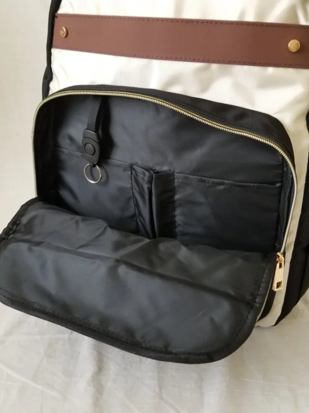 NWT! 26L Laptop Backpack w/Luggage Strap, Anti-Theft, Bottle Pockets, Gold Hdwr